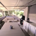 בית הארחה Sidro 3*