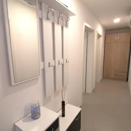 Konukevi Sidro Savudrija