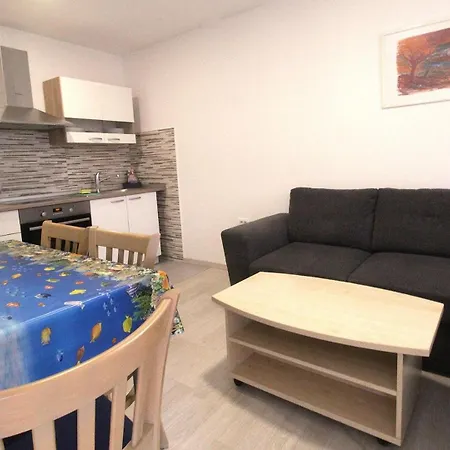 Konukevi Sidro Savudrija