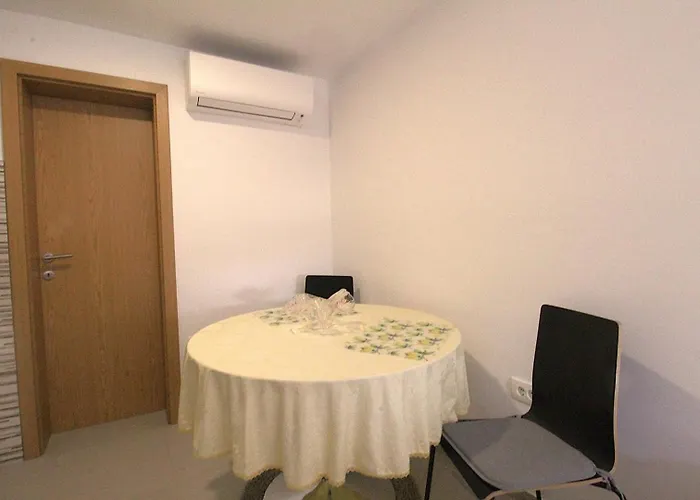 Gæstehus Sidro 3*